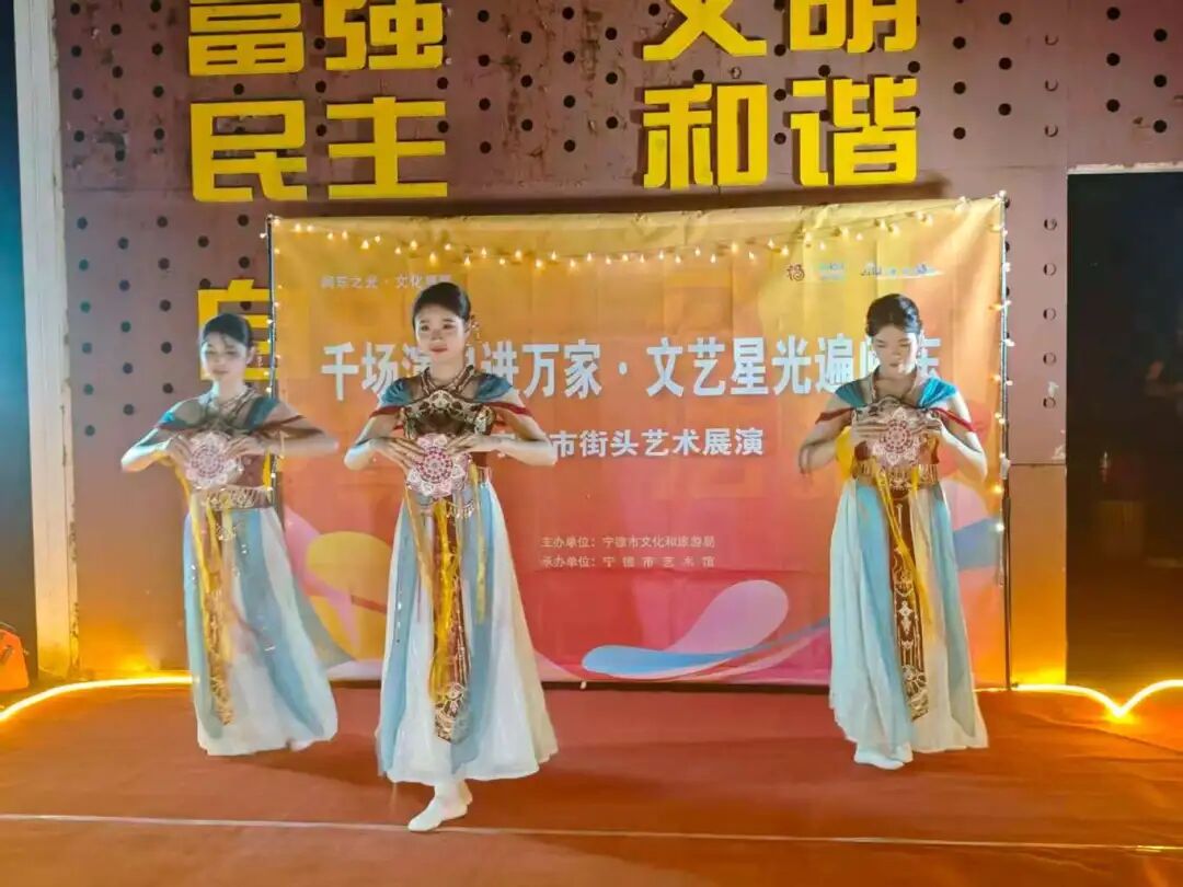 3bbc6e68e8a88841c954c72ac12b7270.jpg